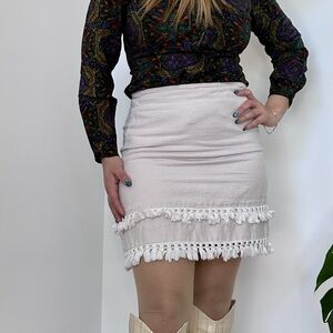 LOFT Beach Resort Spring Vacay Linen Blend Mini Skirt Fringe Accents Neutral 2